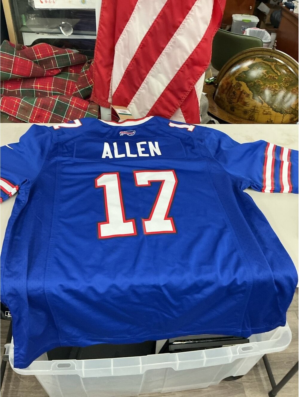 Josh Allen jersey XL #17